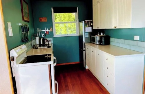 Rototai Maison | The Blue Bach - Lake Rotoiti Holiday Home