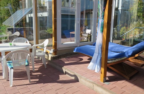 Pleisweiler Appartement | The blue house vacation apartments, balcony, pool, garden, massages, hairdresser