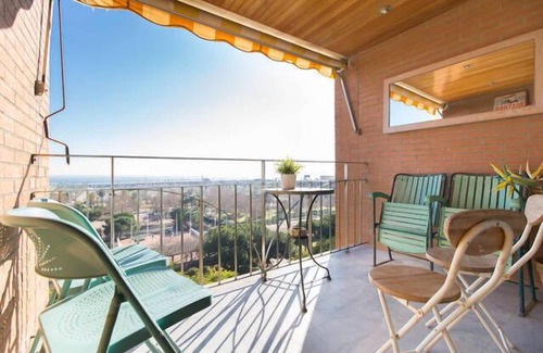 La Vila Olimpica del Poblenou Appartement | THE BLUE HOUSE otherwise discover Barcelona which sees the sea from the terrace