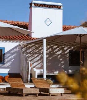 Santa Margarida da Serra Maison | The Blue House Valley
