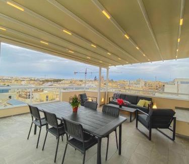 Naxxar Appartement | The Blue Mill Penthouse with Beautiful Views