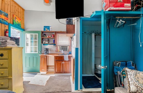 Ocean Beach Hôtel | The Blue Parrot Guest House