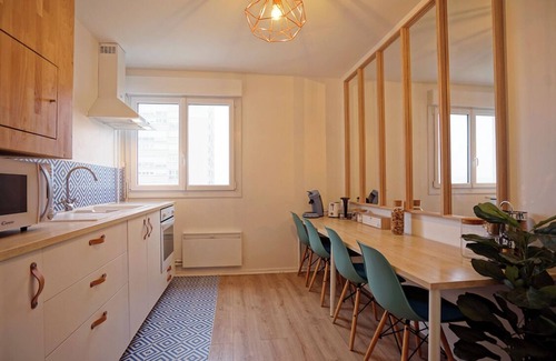 Chateaudun-Bannier Appartement | The Blue Scandinave - Gare Orléans 5min. - Wifi/Netflix/Self-checkin
