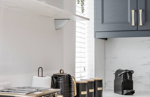 Redbridge Appartement | The Blueberry - Luxury Apartment by Damask Homes