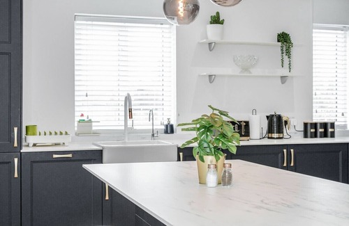 Redbridge Appartement | The Blueberry - Luxury Apartment by Damask Homes