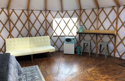 Emory Cabine | The Bluebonnet Yurt is a romantic yurt getaway with private outdoor shower