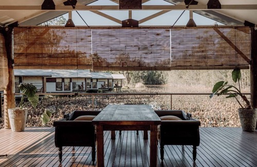 Lovedale Villa | The Boathouses @ Leaves & Fishes, The Boathouses at Leaves and Fishes