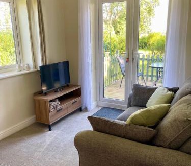 Pointon Maison | The Bolthole