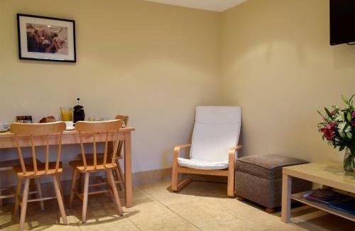 Dollar Maison | The Bothy