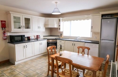 Gleneely Maison | THE BOWER, family friendly in Gleneely, County Donegal