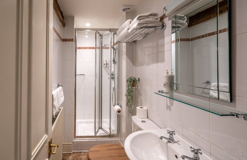 Almondsbury Hôtel | The Bowl Inn