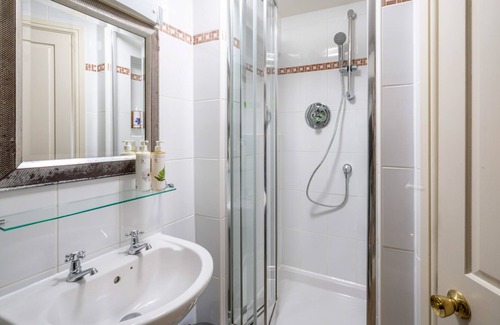Almondsbury Hôtel | The Bowl Inn