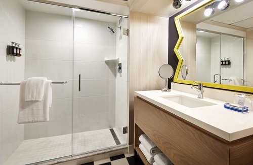 Civic Core Hôtel | The Bristol Hotel San Diego