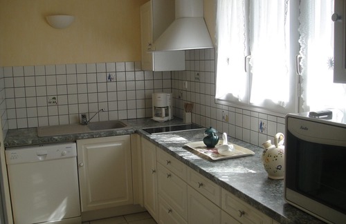 Les Brouzils Cottage | Les Brouzils 85260 Pays de Loire, Gîte dans maison bourgeoise