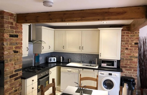 St Lawrence Maison | The Bucket is so much more than its name.nRelaxing, 2 bed,2 bath retreat.