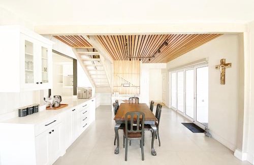 Bredasdorp Maison | The Bucket List Guest House