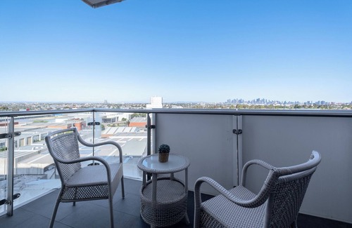 Maidstone Appartement | The building "Summus" is a promise of authentic Melbourne living, just 8km from the CBD