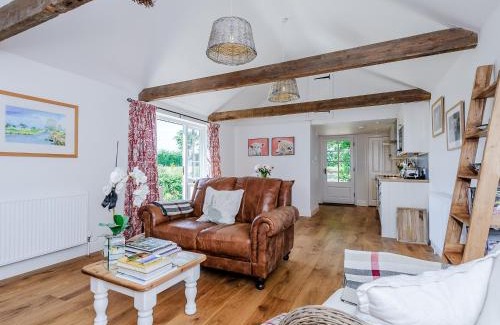 Manningtree Maison | The Bull Pen