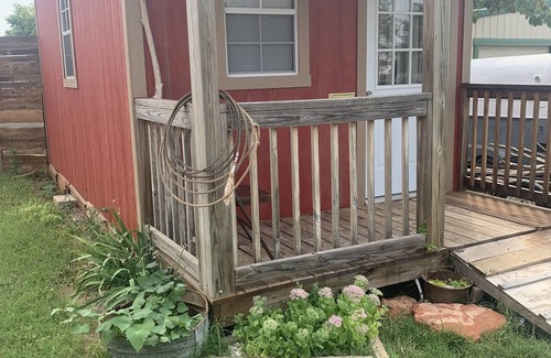 Dewey County Cabine | The Bunkhouse