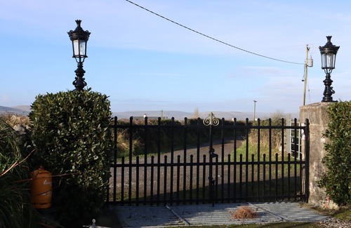 Kilkeedy Maison | The Burren Art Gallery built in 1798