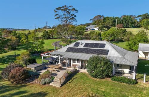 Far Meadow Maison | The Byres