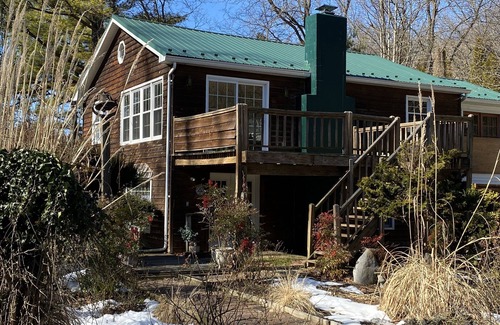 Shepherdstown Maison | The C&O Adventure Retreat on Taylor's Landing