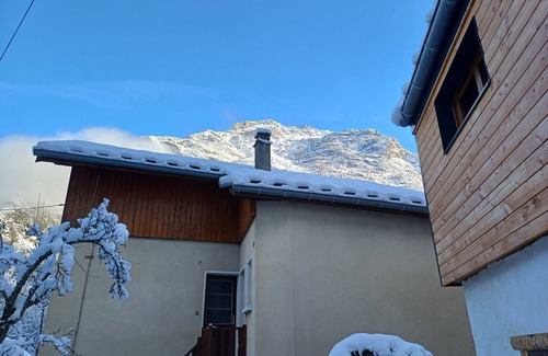 Le Bourg-d'Oisans Chalet De Ski | "La Cabane des 2 Soeurs" (4-6 personnes), Parc des Écrins, 5 min des 2-Alpes