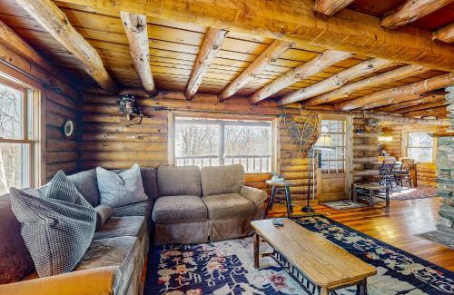 Bethel Maison | The Cabin at Fort Defiance