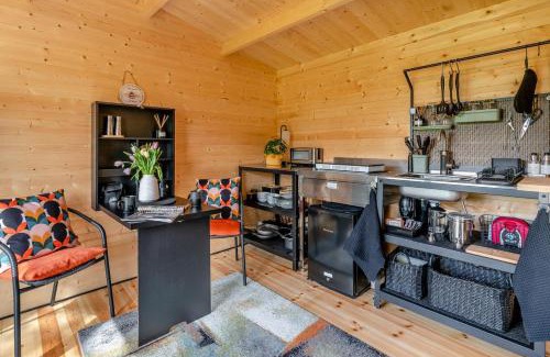 Llandovery Maison | The Cabin at Gerynant