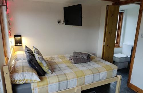 Bootle Chalet De Ski | The Cabin