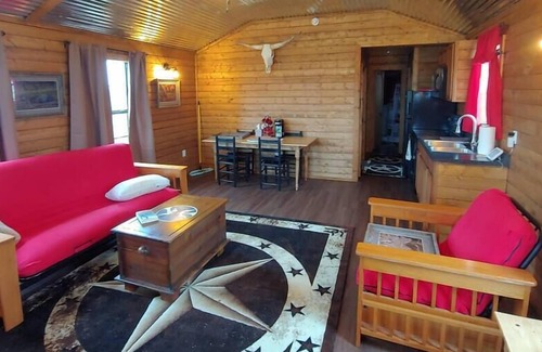 Sutherland Springs Autre | The cabin @ Redawg Ranch
