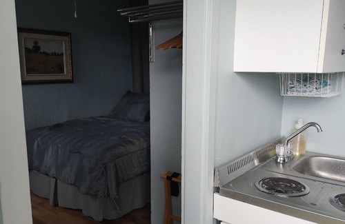 Pointe-au-Pere Chalet De Ski | The Cabines du Phare are located in Rimouski by the sea. They are composed of te
