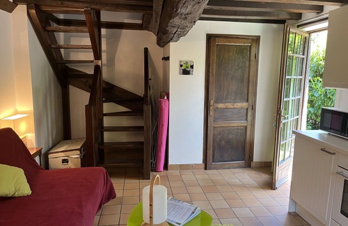 Bonneville-la-Louvet Cottage | "La Calonne" gîte au sein du domaine des Tostes