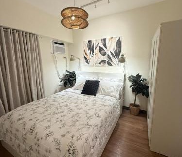 Malate Appartement | The Camden Place 2BR Haven Cozy Condo Apartment Unit
