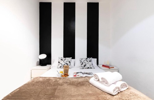 La Maternitat i Sant Ramon Appartement | The Camp Nou FCB Apartment