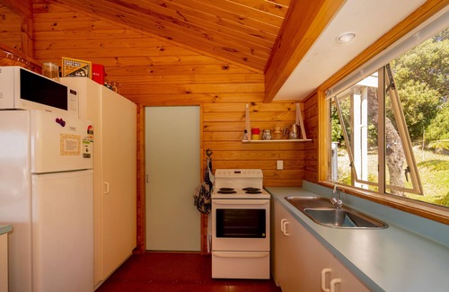 Onemana Maison | The Captain's Lookout - Onemana Holiday Home