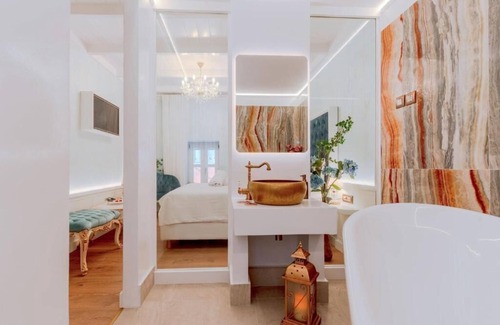 Old Town Hôtel | The Caroline room in Madame Hortense
