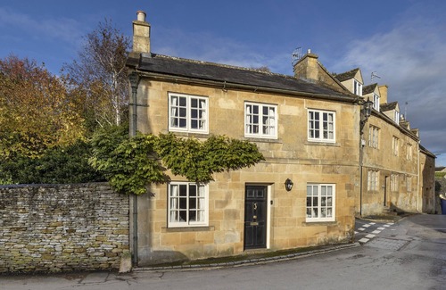 Blockley Maison | The Carriage House sleeps 2 guests in 1 bedroom