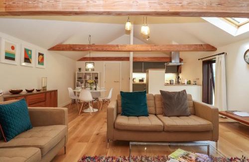 Eye Maison | The Cart Lodge at Grove Barn