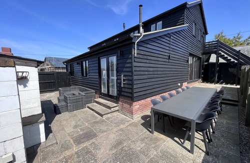 Brightlingsea Cottage | The Cart Lodge at Lee Wick Farm Cottages