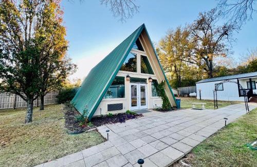 Canton Maison | The Casa Luna