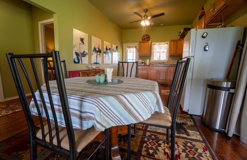 Fort Klamath Maison | The Cascade Mountain-View Retreat