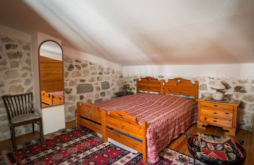 Lecce nei Marsi Autre | LE CASTELLUCCIO Le petit château ancien du Parc National des Abruzzes