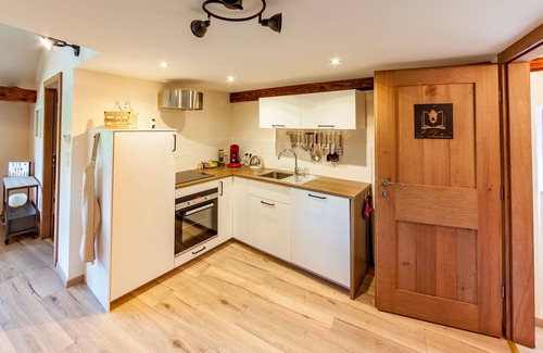 Kientzheim Appartement | "le château" gite 8 personnes avec sauna et billard.