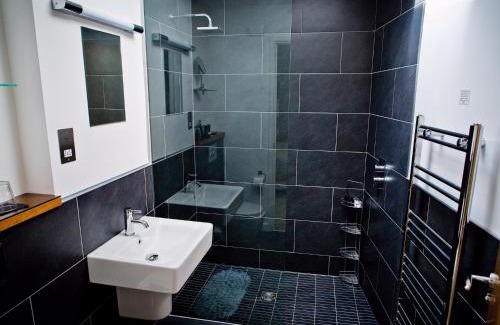 Bathford Maison | The Cedars