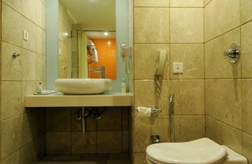 Lakdi Ka Pul Hôtel | The Central Court Hotel