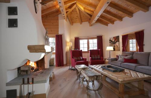 Davos-Dorf Chalet De Ski | The Chalet Davos, Chesa Surlej