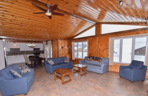 Lac-des-Plages Maison | Le Chalet des Grands Pins