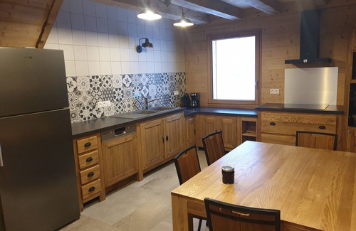 Rochejean Maison | Le chalet.