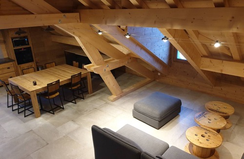 Rochejean Maison | Le chalet.